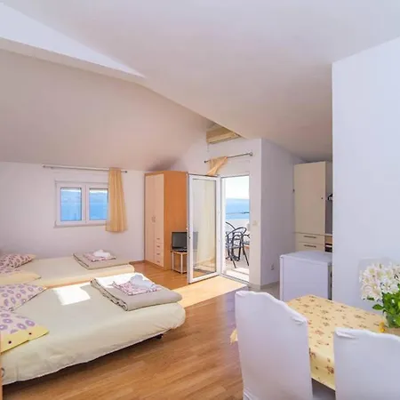 Studio Mali Rat 7482a Apartmán *